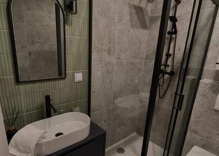 Polna 31 אולשטין